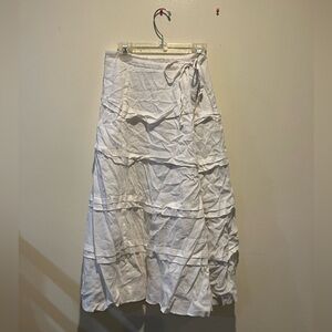 Sherry Taylor White Ruffled Skirt (S-XL because swaiat size can be adjusted)